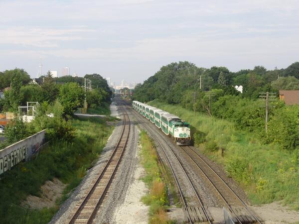 省政府将改善万锦-士嘉堡GO火车线路 班次将扩容为每週超过200个班次