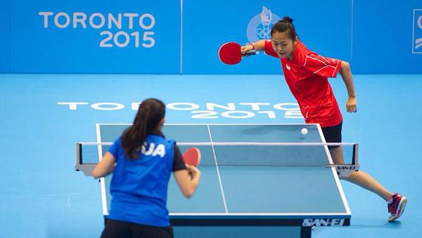 泛美运动会乒乓球赛在万锦市于人村举行  华裔运动员在加拿大乒乓球队中挑大梁