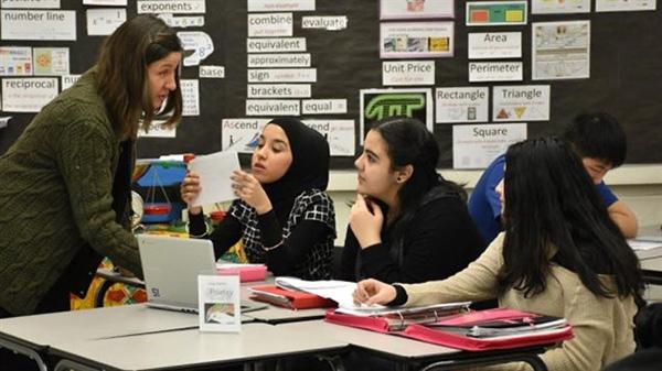 加拿大学校准备接待来自叙利亚的难民学生