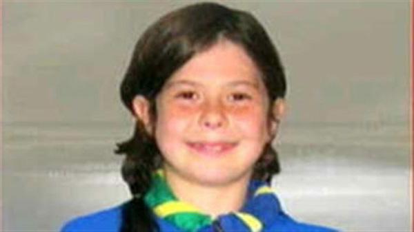 八年前失踪的魁省女孩尸骨被找到，警察加紧搜索现场