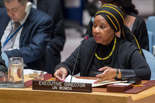 联合国安理会辩论：妇女署执行主任强调增强妇女权能有助于防止军事化和极端暴力主义