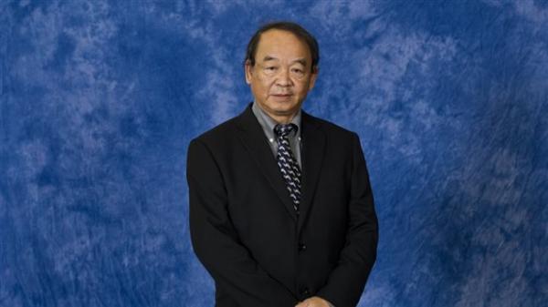 加拿大华裔化学家岑俊江获得加拿大勋章