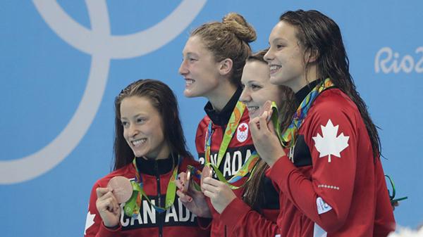 加拿大游泳女将获得4x200米接力赛铜牌