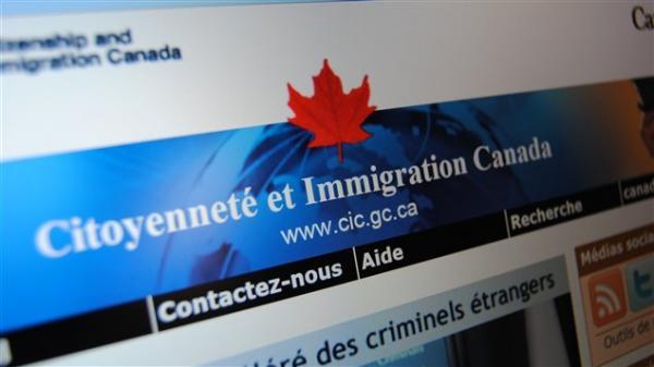 加拿大维权团体在内阁部长蒙赛福的国籍问题上找到反对C-24法律的依据
